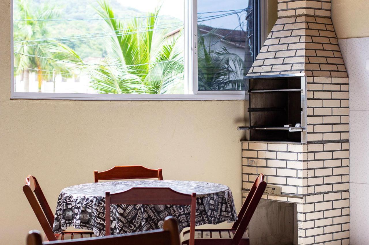 Incrivel Casa Com Churrasqueira Em Ubatuba, Sp Esterno foto