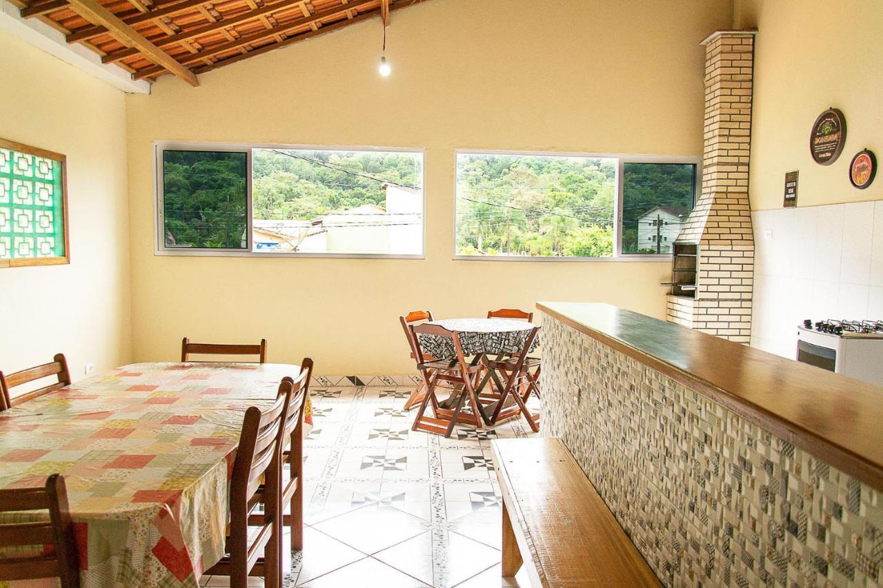 Incrivel Casa Com Churrasqueira Em Ubatuba, Sp Esterno foto
