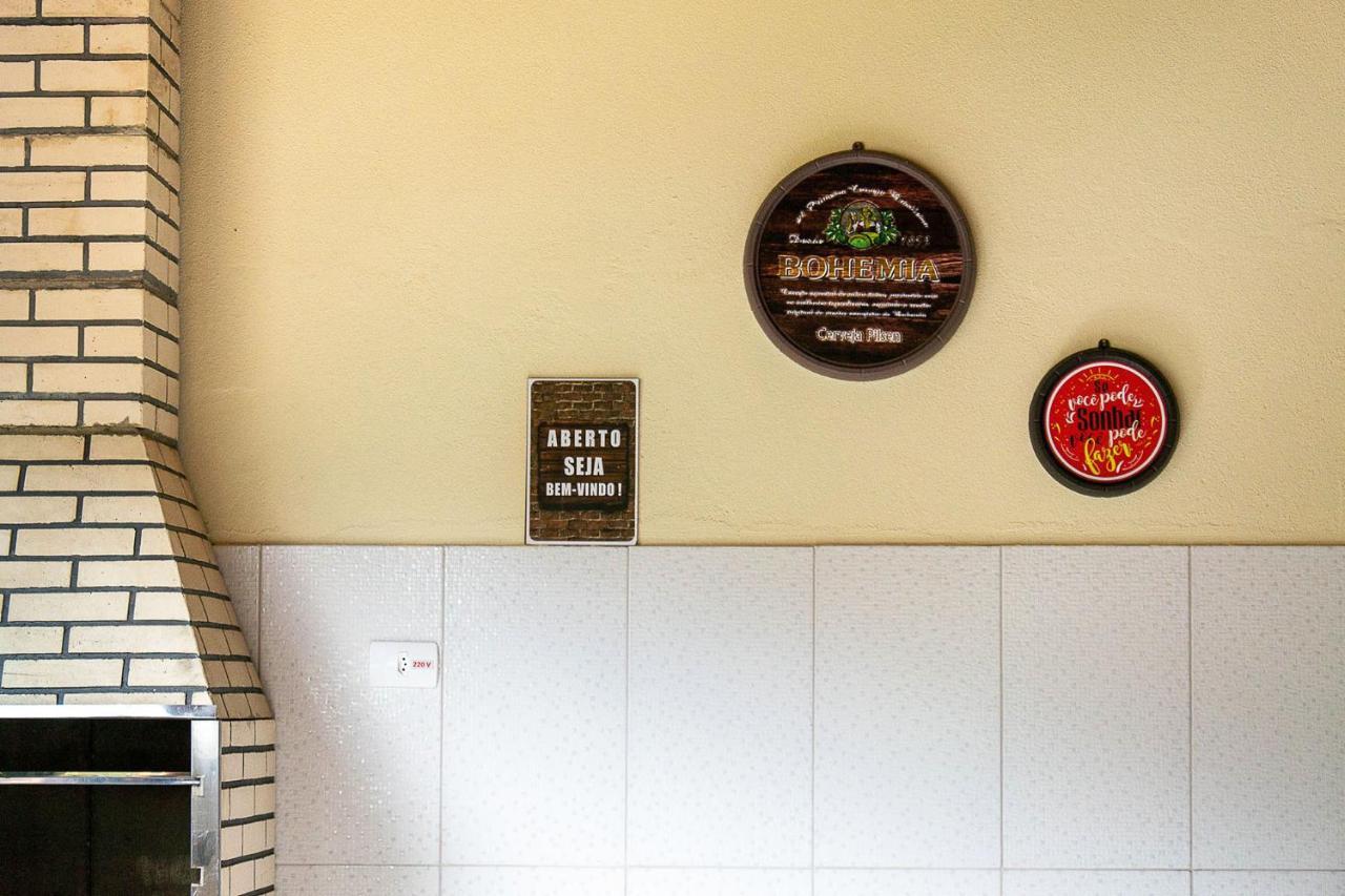 Incrivel Casa Com Churrasqueira Em Ubatuba, Sp Esterno foto